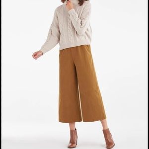 Vetta capsule cropped wide leg pants gold sz 6